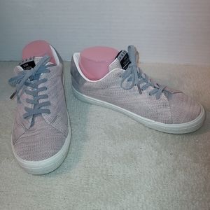 Vintage Havana Fly Salmon Multi Sneakers size 8